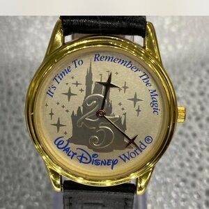 Men’s ** Walt Disney World Gold and Black Watch ***